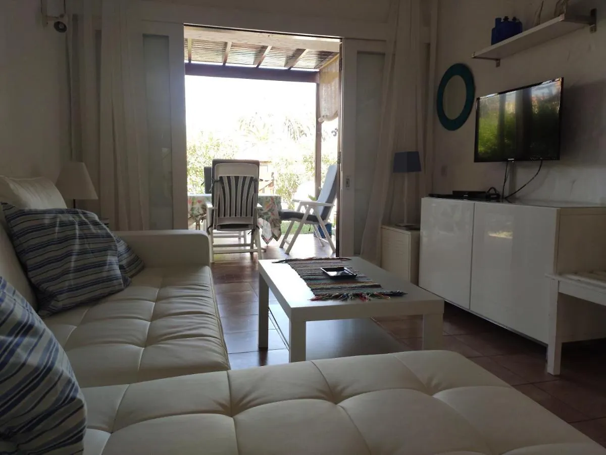 2 Bedroom Bungalow Next Yumbo Center. Free Parking Playa del Inglés Casa vacanze