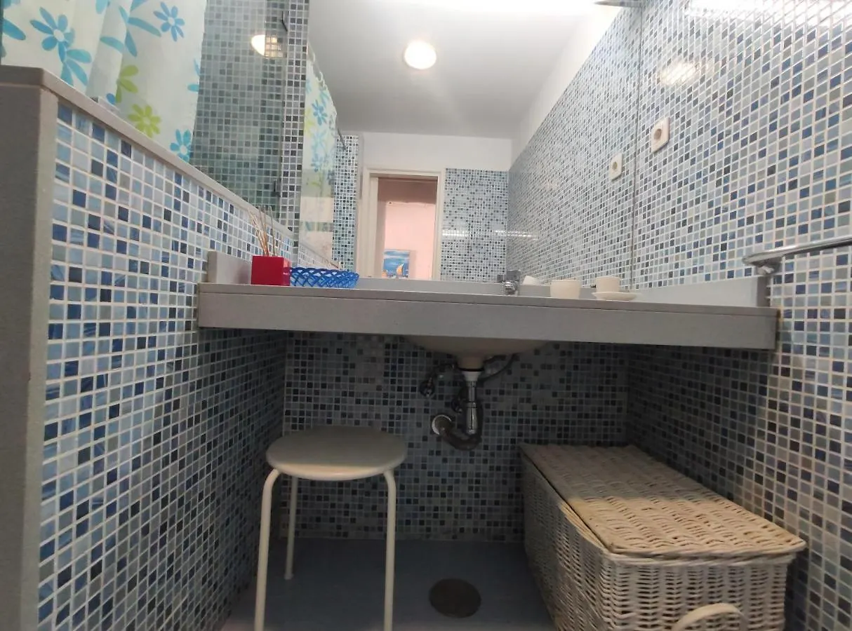 2 Bedroom Bungalow Next Yumbo Center. Free Parking Playa del Inglés Spagna